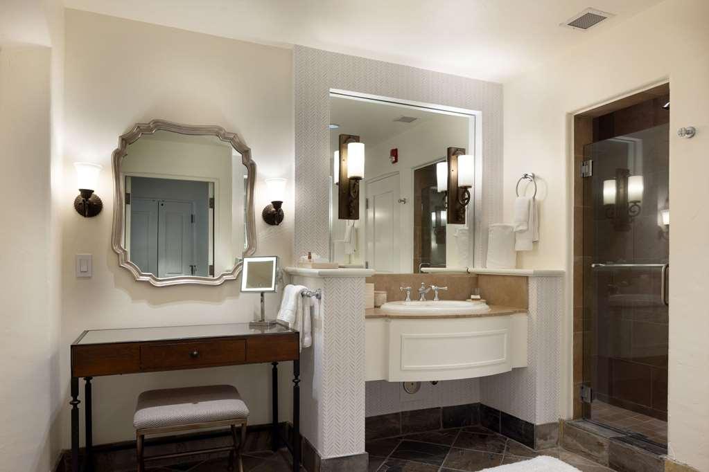 Casa Palmero At Pebble Beach Rom bilde